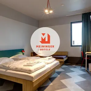 Hotell Meininger Porte De Vincennes, Paris